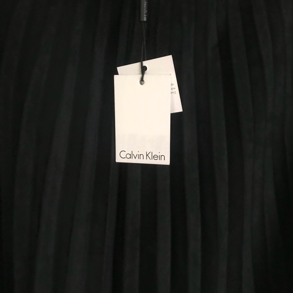 NWT Calvin Klein Accordion Pleat Faux Suede Skirt - Picture 3 of 7